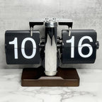 RetroFlip Elite: Modern Flip Clock